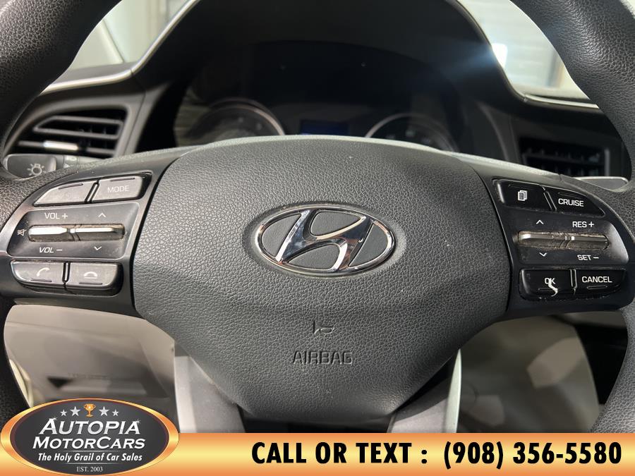 2019 Hyundai Elantra SEL - Photo 15