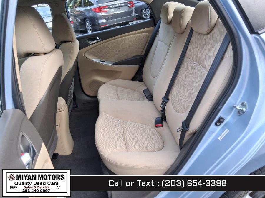 2012 Hyundai Accent GLS - Photo 22