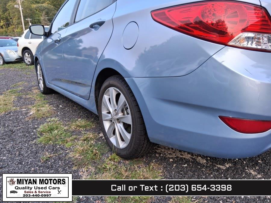 2012 Hyundai Accent GLS - Photo 37