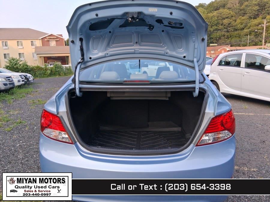 2012 Hyundai Accent GLS - Photo 24