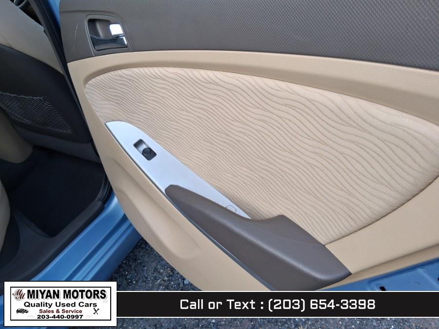 2012 Hyundai Accent GLS - Photo 25