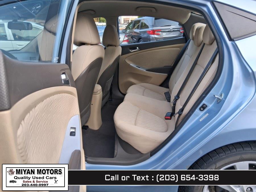 2012 Hyundai Accent GLS - Photo 21