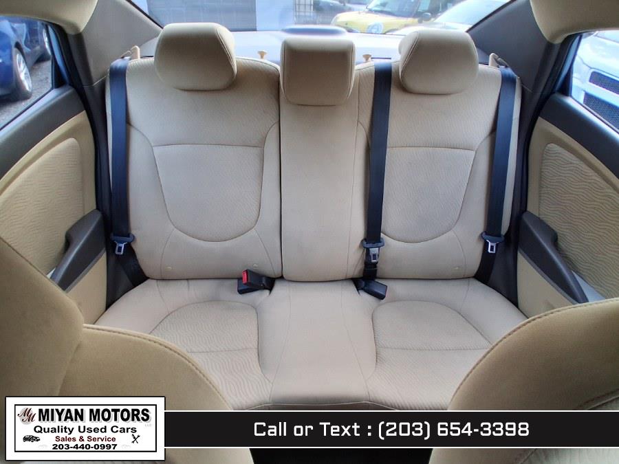2012 Hyundai Accent GLS - Photo 33
