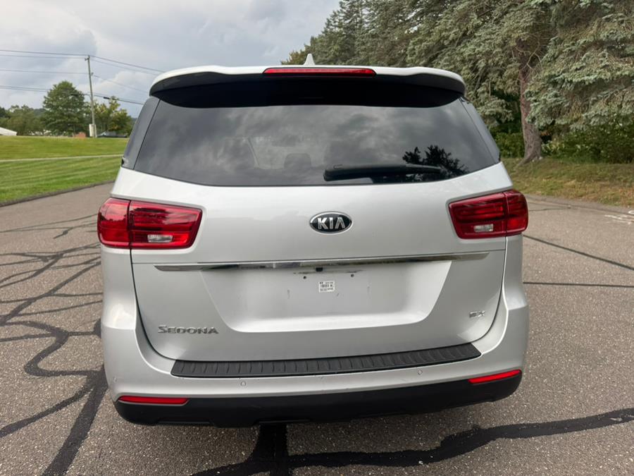 2021 Kia Sedona EX - Photo 15