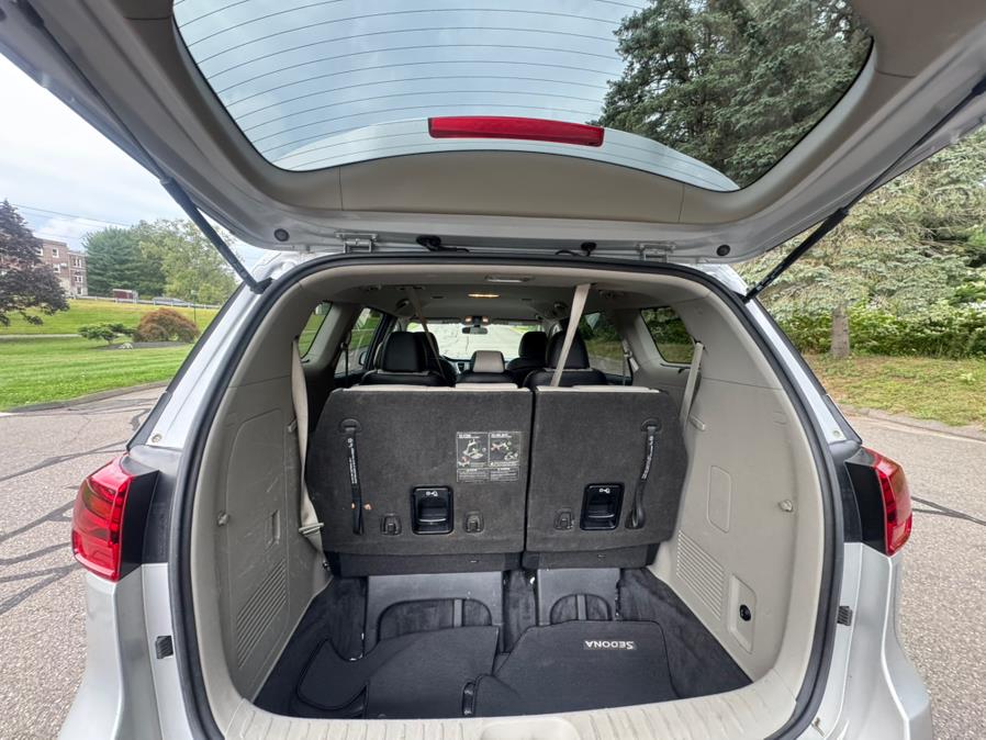 2021 Kia Sedona EX - Photo 37