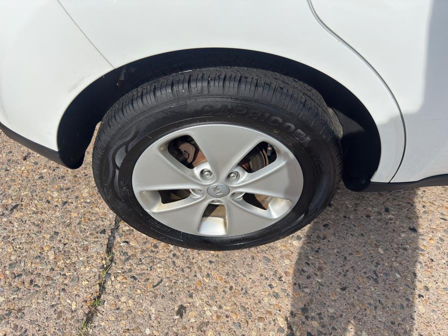 2016 Kia Soul Base - Photo 18