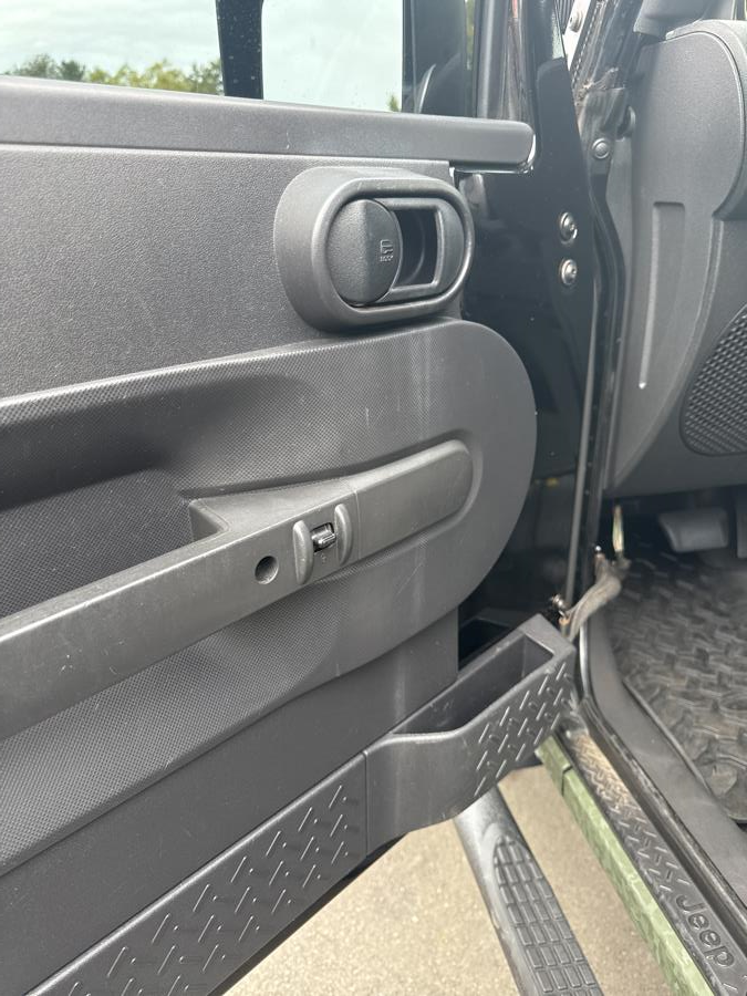 2008 Jeep Wrangler Unlimited Sahara - Photo 13