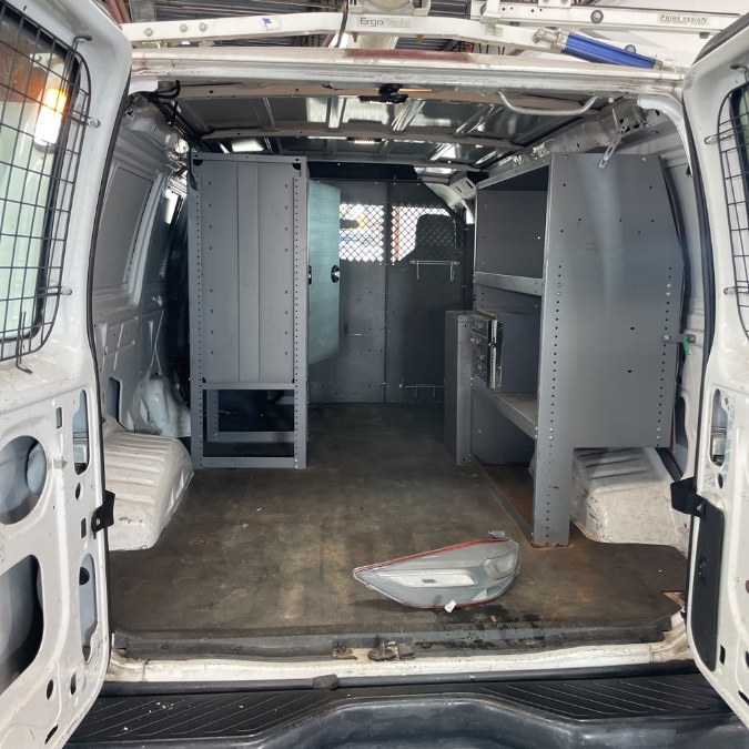 2013 Ford E-Series Econoline Van Commercial - Photo 8