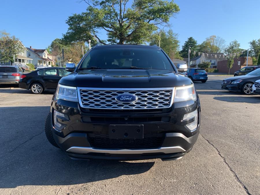 2017 Ford Explorer Platinum 4WD's photo