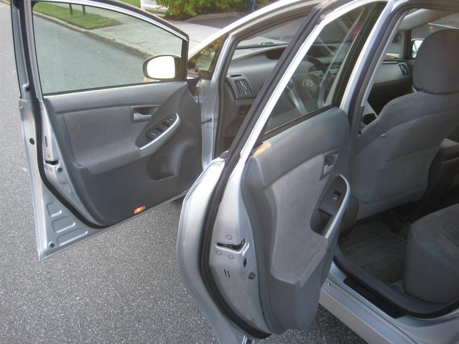 2011 Toyota Prius II - Photo 8