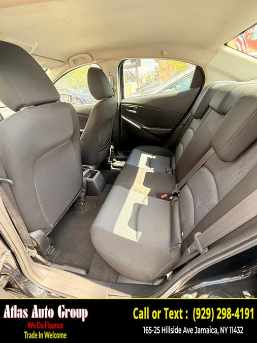 2017 Toyota Yaris iA Base - Photo 11