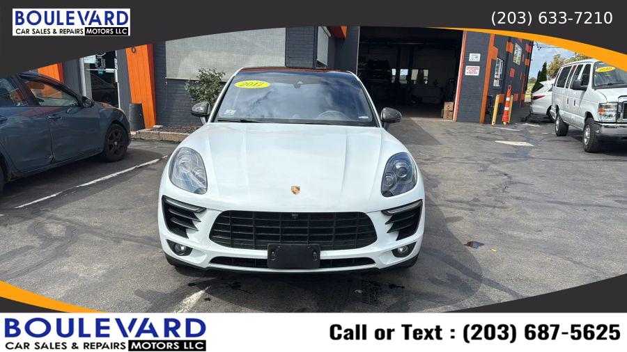 2017 Porsche Macan S's photo