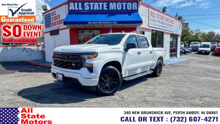 2023 Chevrolet Silverado 1500 Custom 4X4 Crew Cab Short Box's photo