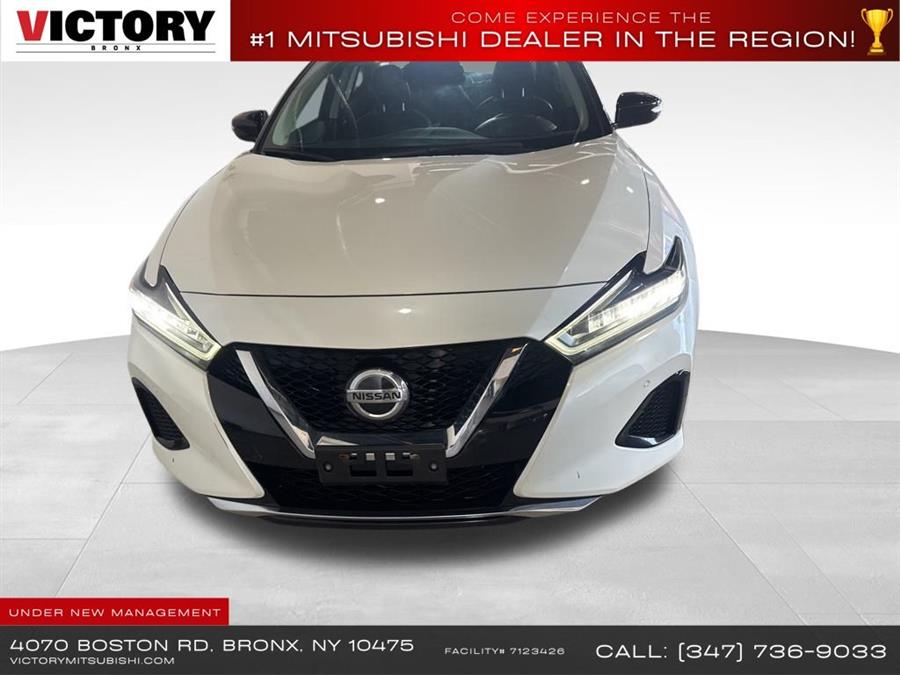 2022 Nissan Maxima SL's photo