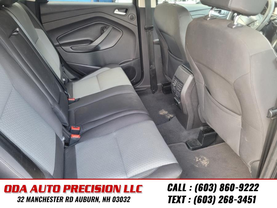 2017 Ford Escape SE - Photo 9