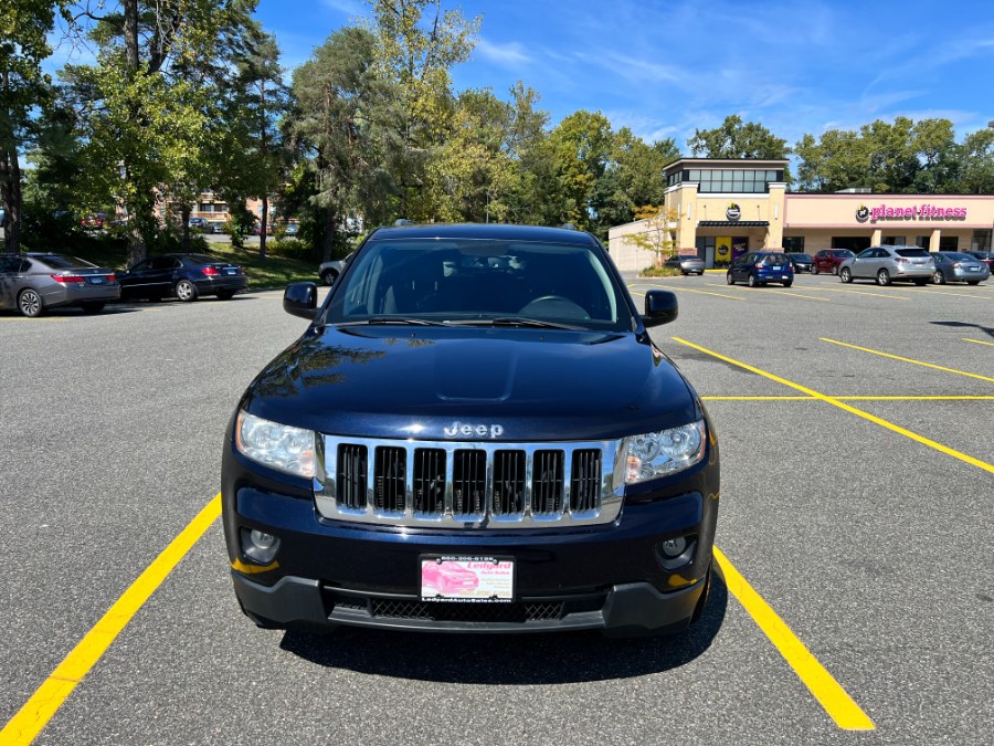 2011 Jeep Grand Cherokee Laredo 4WD's photo