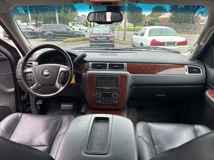 2009 Chevrolet Tahoe LTZ - Photo 10