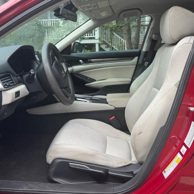 2019 Honda Accord LX - Photo 7