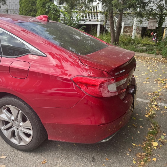2019 Honda Accord LX - Photo 6