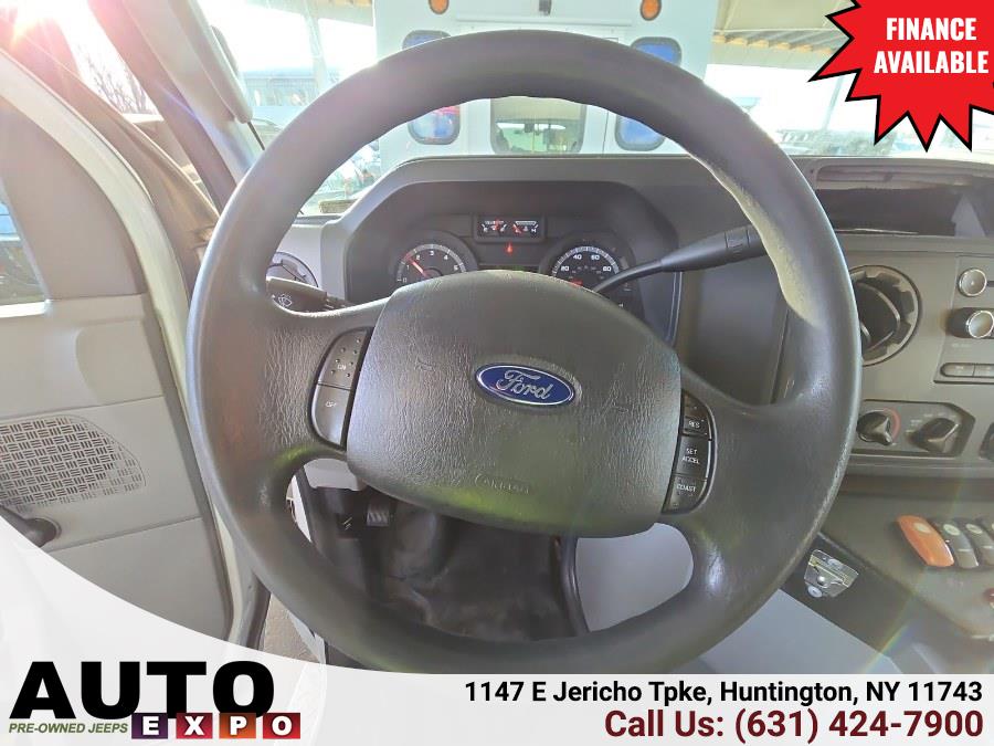 2017 Ford E-Series Cutaway Base - Photo 12