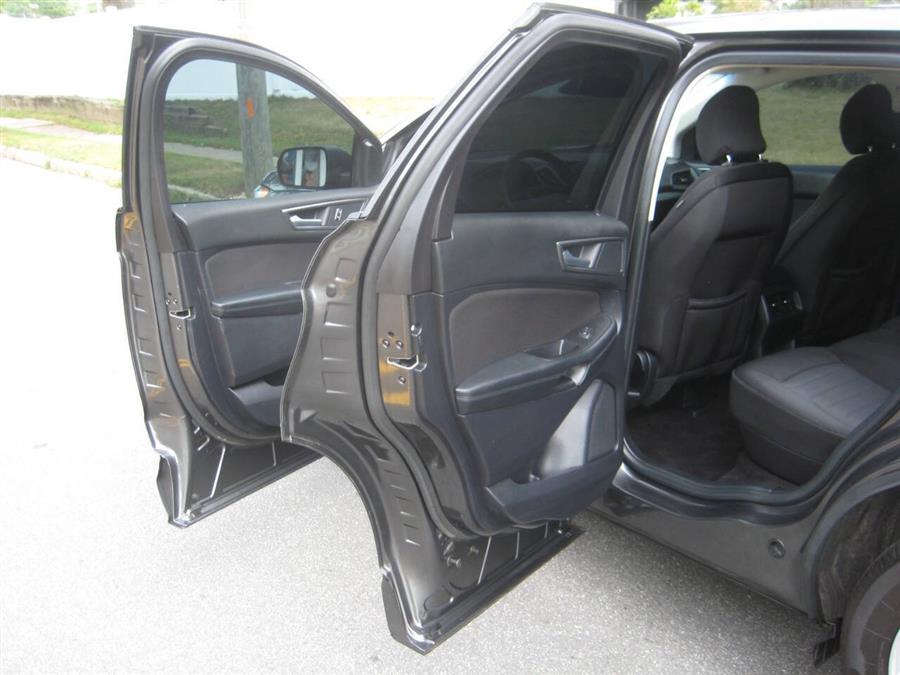 2019 Ford Edge SE - Photo 8