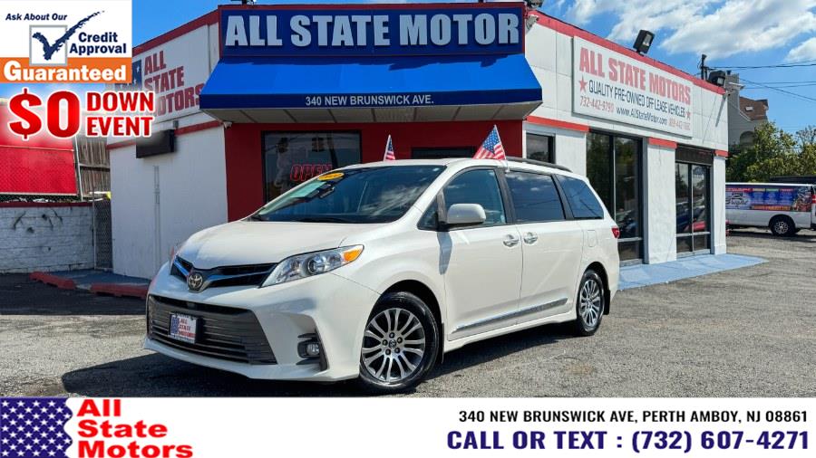 2020 Toyota Sienna XLE V6 7-Passenger Access Seat FWD's photo