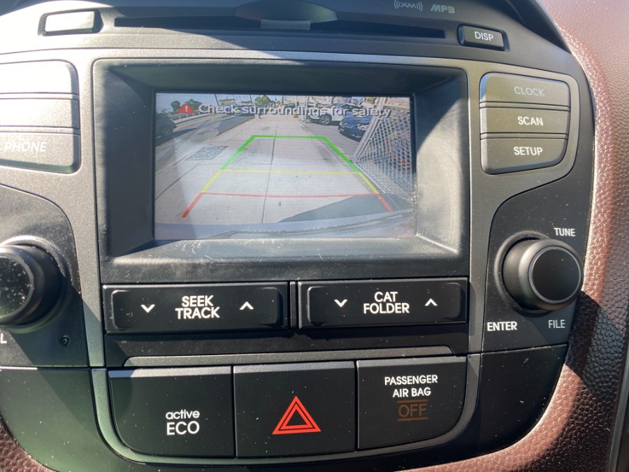 2015 Hyundai Tucson SE - Photo 25
