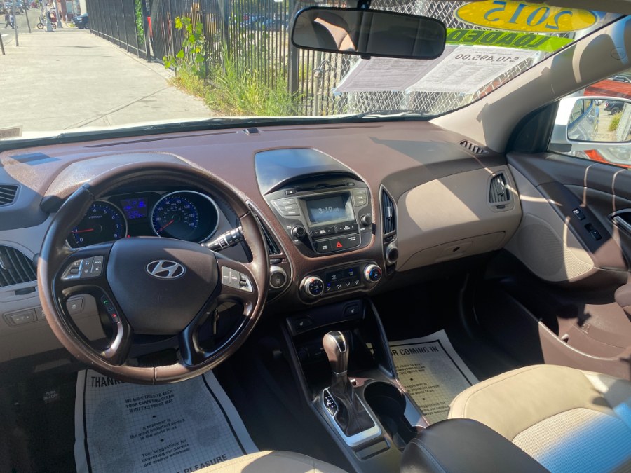 2015 Hyundai Tucson SE - Photo 18