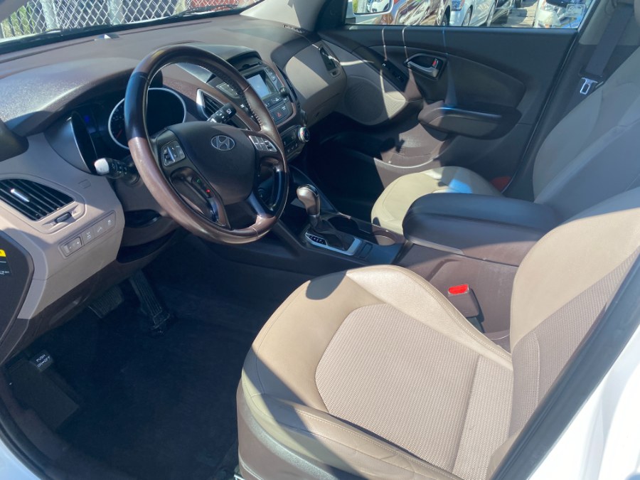 2015 Hyundai Tucson SE - Photo 20