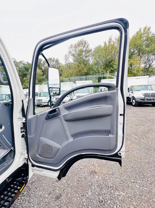 2019 Isuzu NRR - Photo 35