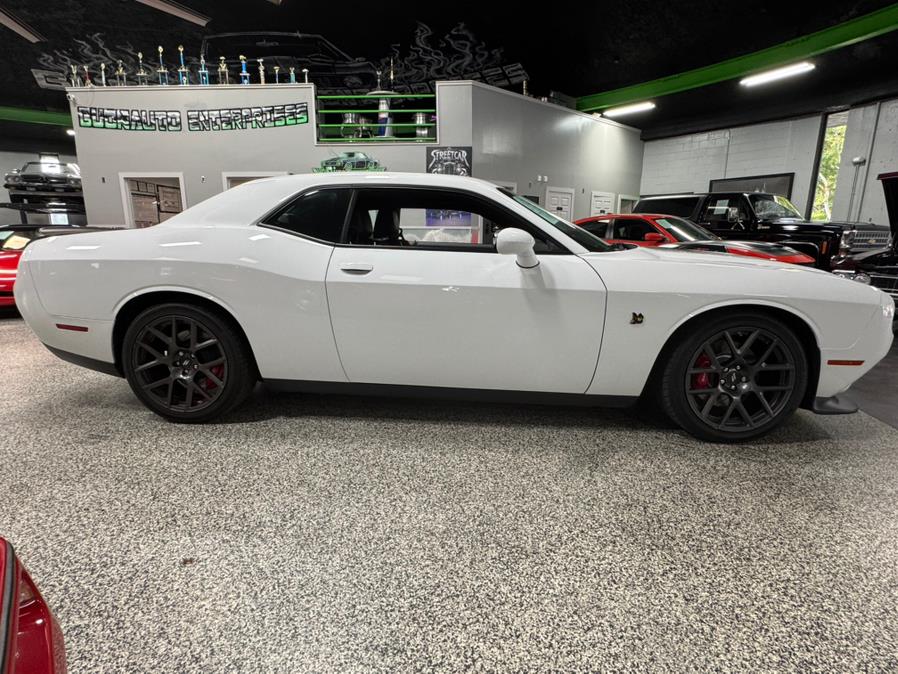 2018 Dodge Challenger 392 Scat Pack Shaker's photo