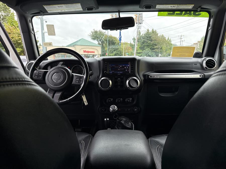 2013 Jeep Wrangler Unlimited Sahara - Photo 7