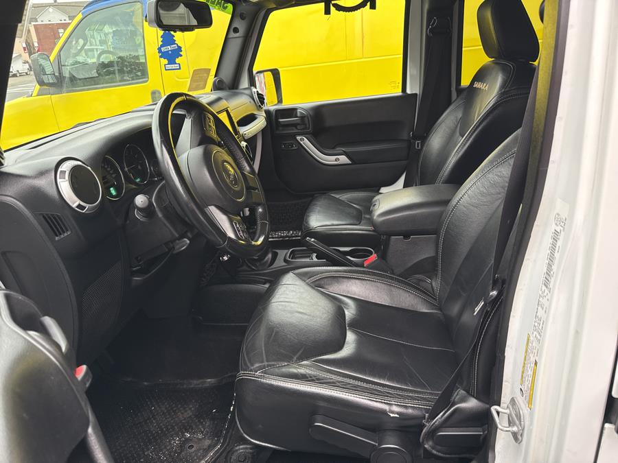 2013 Jeep Wrangler Unlimited Sahara - Photo 4