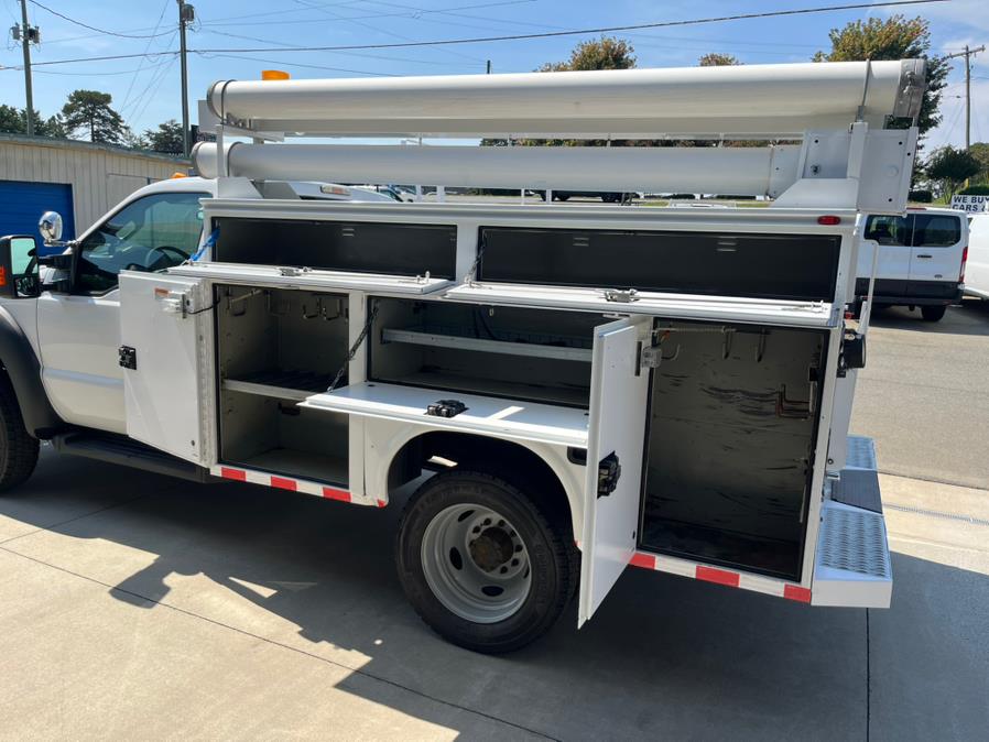 2012 Ford F-450 Super Duty Chassis Cab XL - Photo 8