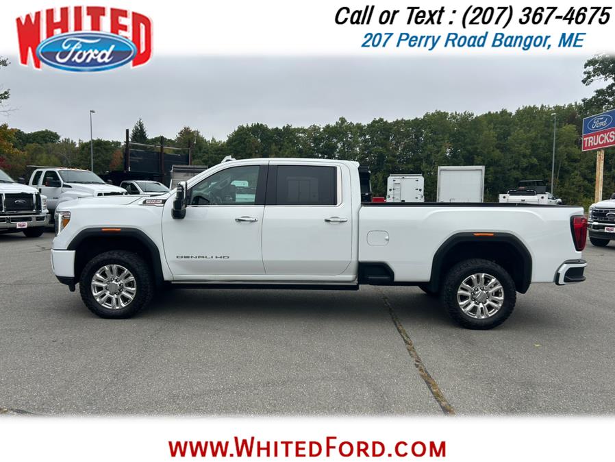 2023 GMC Sierra 4WD Crew Cab Standard Box Denali's photo
