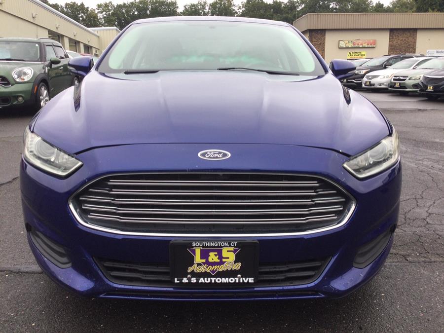 2014 Ford Fusion SE I4 FWD's photo
