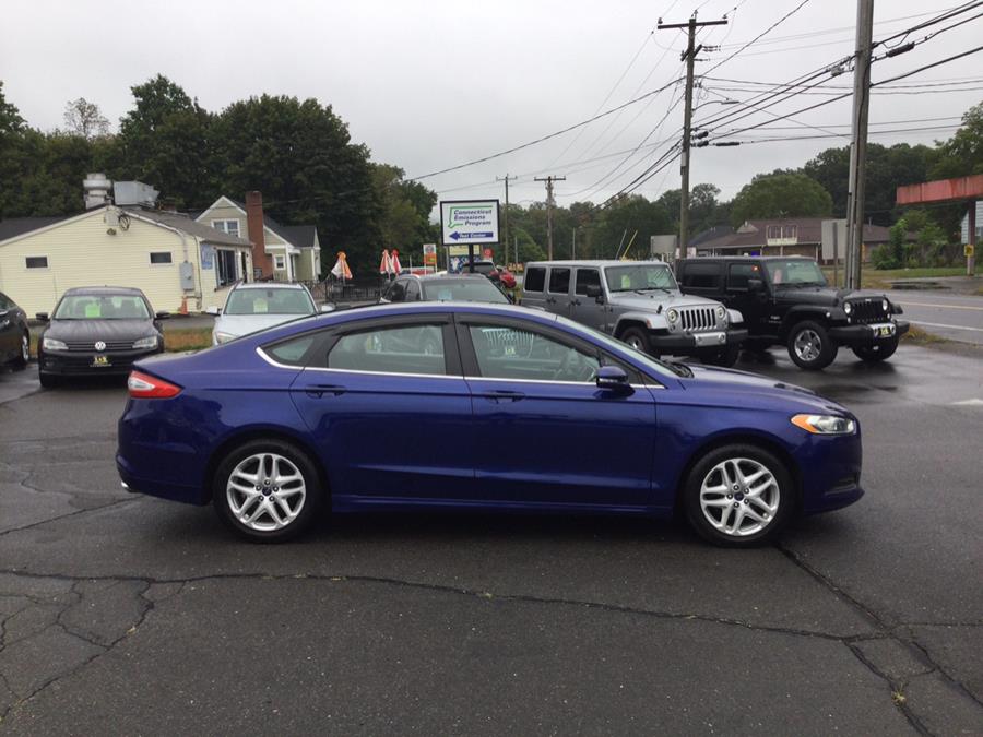 2014 Ford Fusion SE - Photo 10