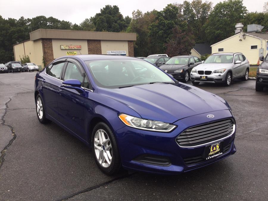 2014 Ford Fusion SE - Photo 9