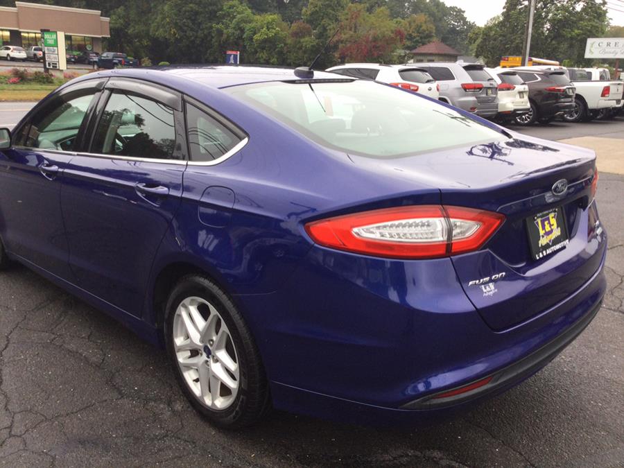 2014 Ford Fusion SE - Photo 6