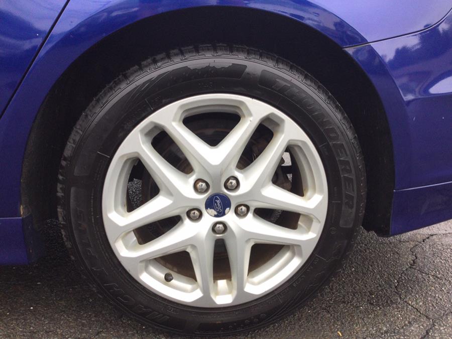 2014 Ford Fusion SE - Photo 33