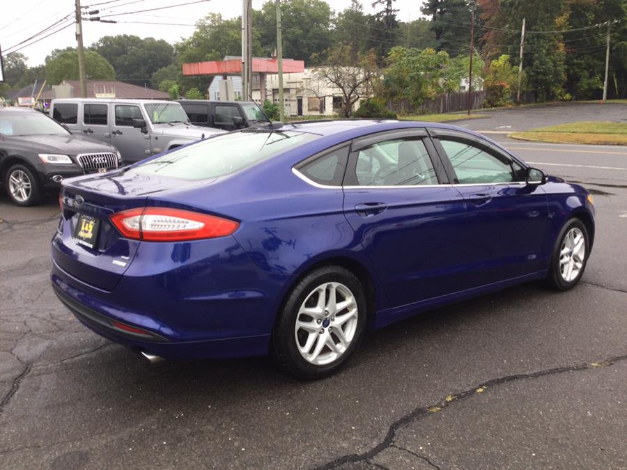 2014 Ford Fusion SE - Photo 11
