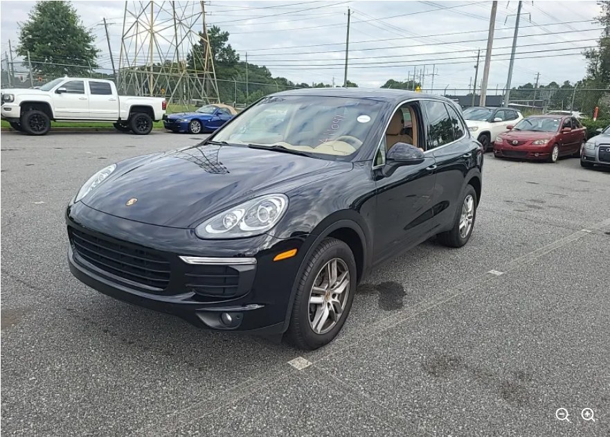 2016 Porsche Cayenne AWD 4dr, available for sale in Hicksville, New York | REGAL AUTO. Hicksville, New York