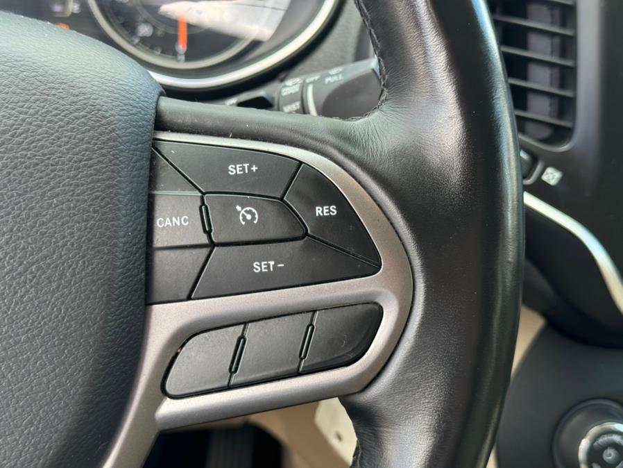 2019 Jeep Cherokee Latitude - Photo 19
