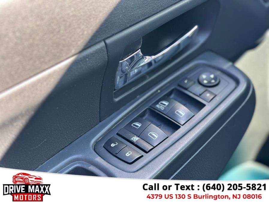 2010 Jeep Liberty Sport - Photo 11
