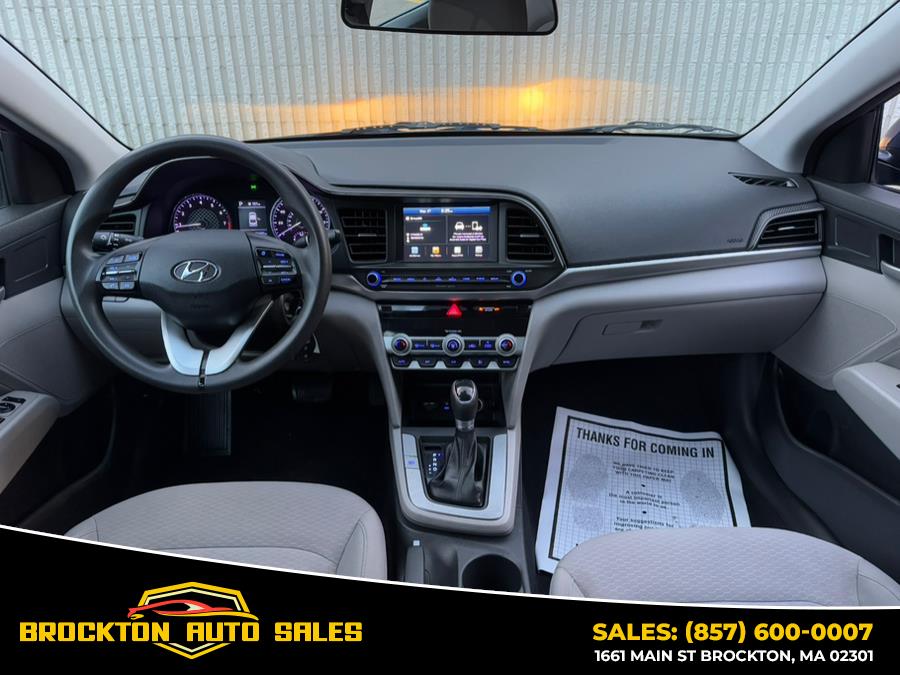 2020 Hyundai Elantra SEL - Photo 8
