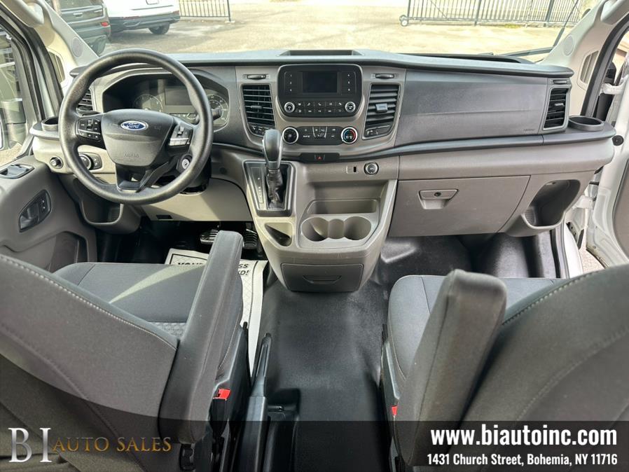 2020 Ford Transit Passenger Van XLT - Photo 10