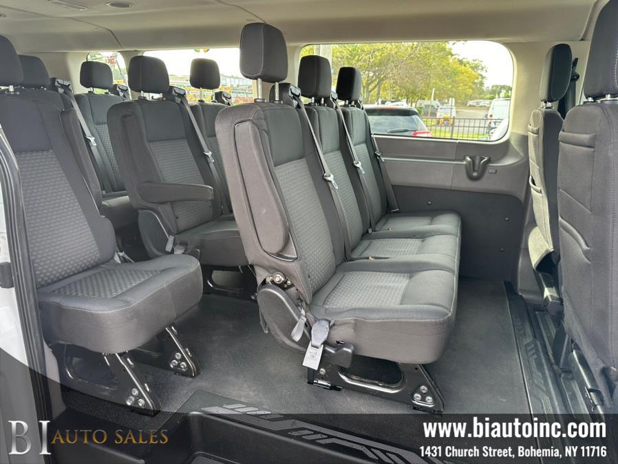 2020 Ford Transit Passenger Van XLT - Photo 7