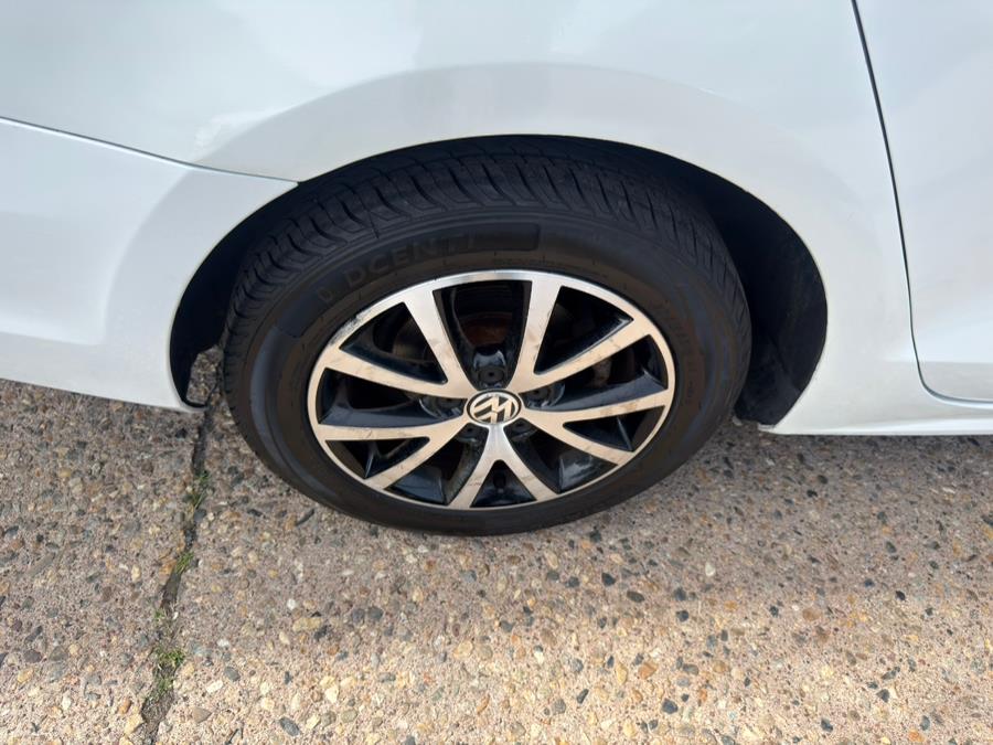 2017 Volkswagen Jetta SE - Photo 19