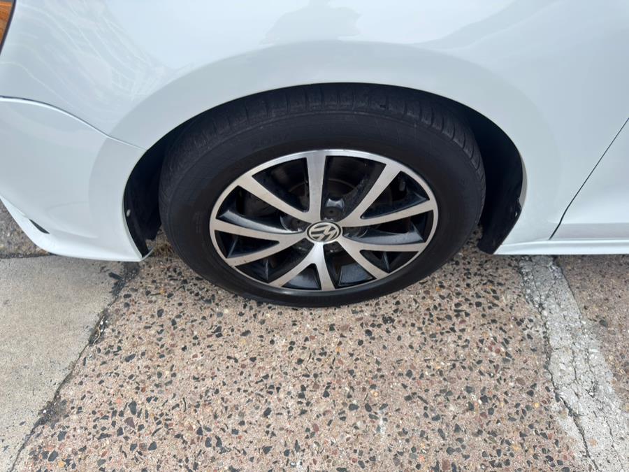2017 Volkswagen Jetta SE - Photo 21