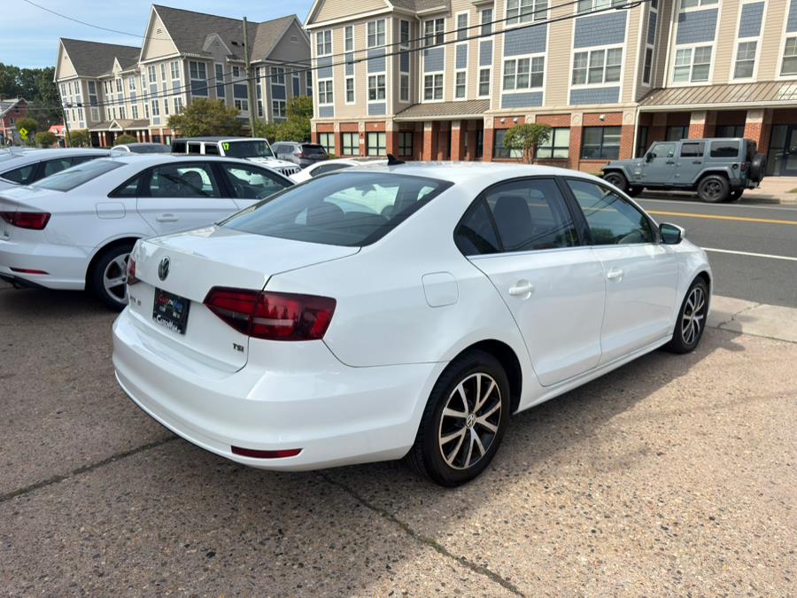 2017 Volkswagen Jetta SE - Photo 6